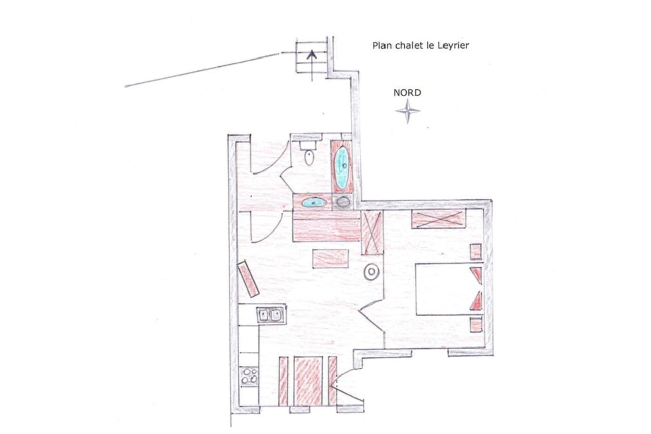 Le Leyrier Hameau Des Chazals Nevache Hautes Alpes Екстериор снимка
